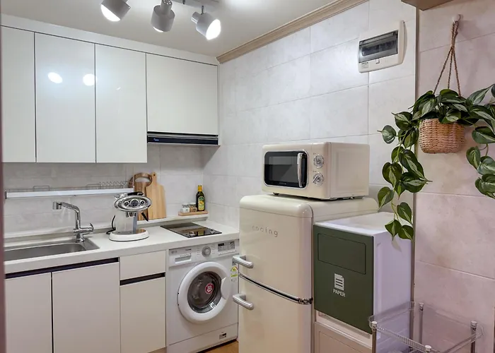 아파트 Stayorae - Cozy 2br, 5min Subway, Near Seongsu *